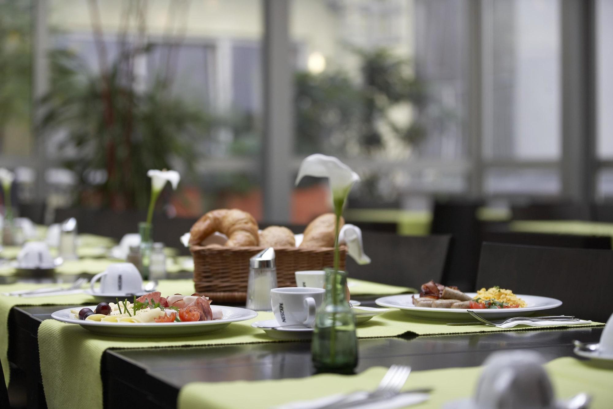 Restaurant IntercityHotel Wien