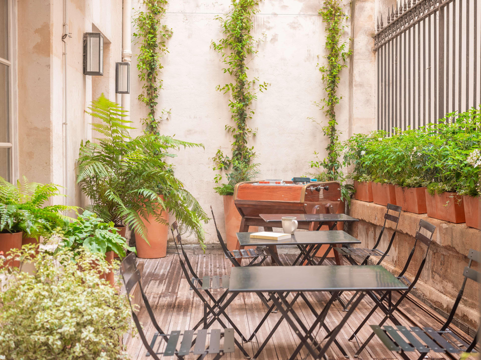 Instalaciones Recreativas Hôtel Basss