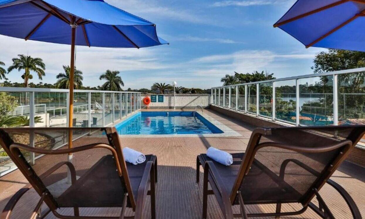 Vista Piscina Suites Pampulha Hotel