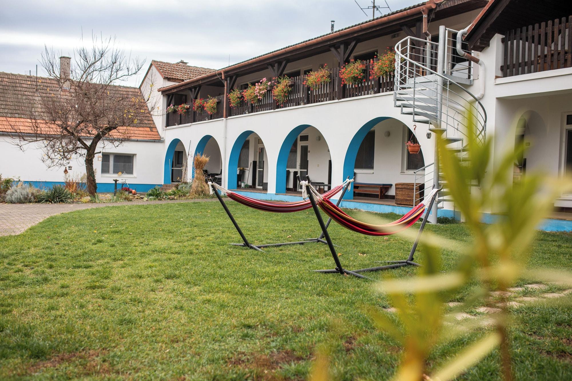 Varios Penzion Posada Podivín