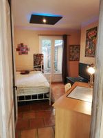 Alquiler Vacacional - Provencal villa in a quiet location overlooking the Massif de la Sainte Baume private pool