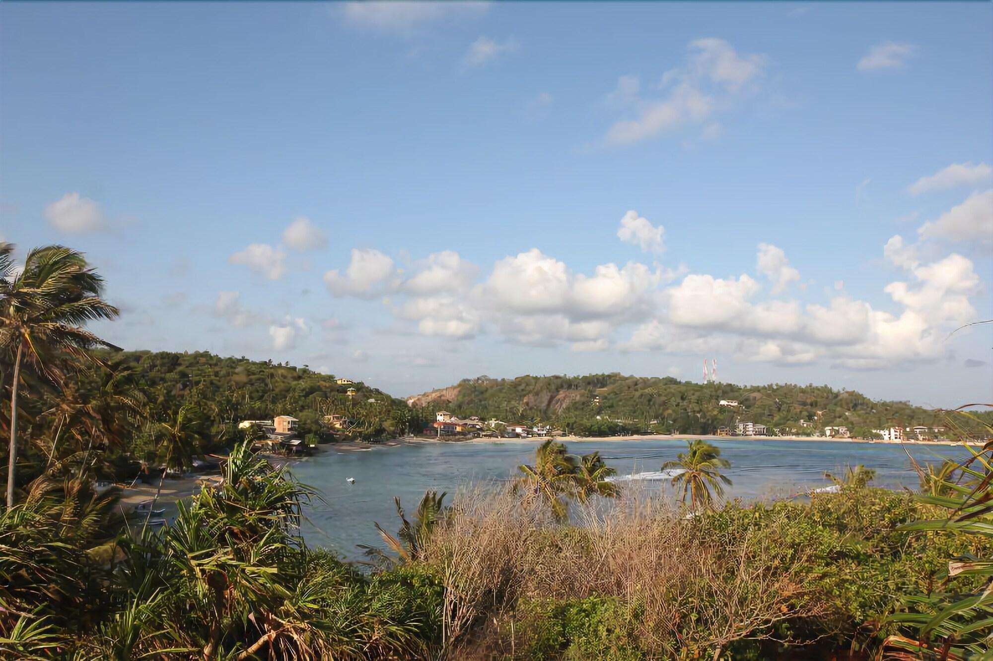 Vista Exterior Secret Garden Villa