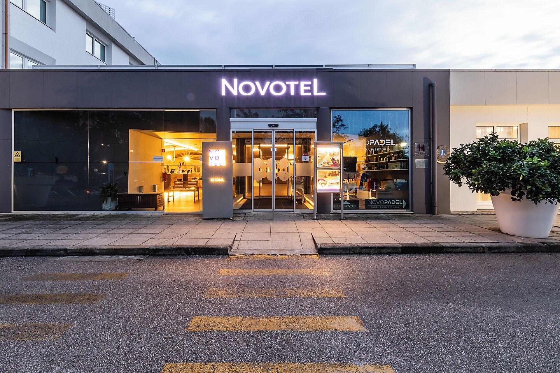 Vista Exterior Novotel Setubal