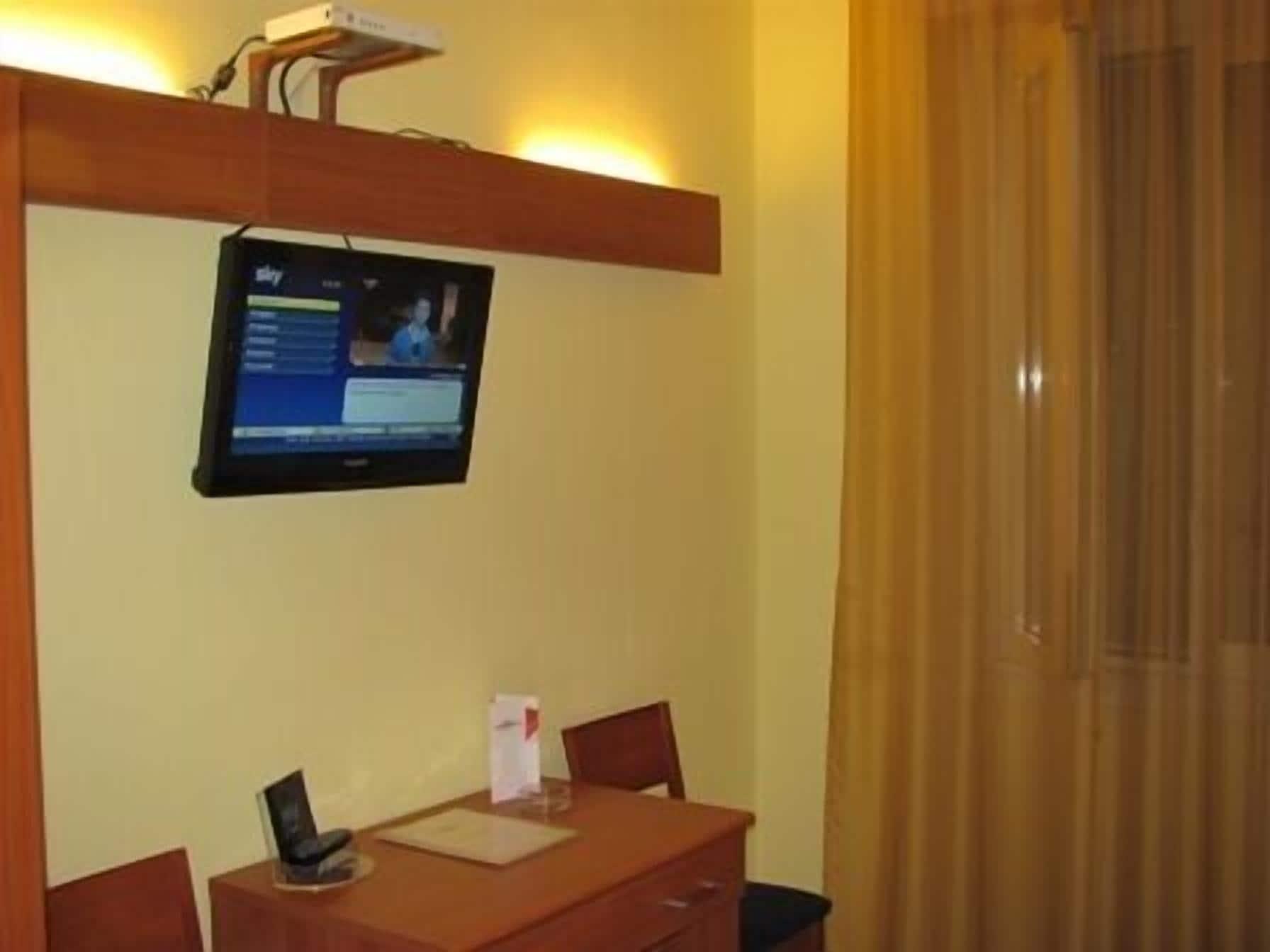 Set de Habitación Albergo Hotel Giardino