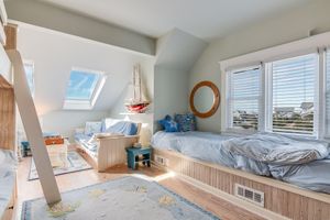 Alquiler Vacacional - Ideal location! Charming 3 BD 2.5 BA. Steps to beach. Dog friendly!