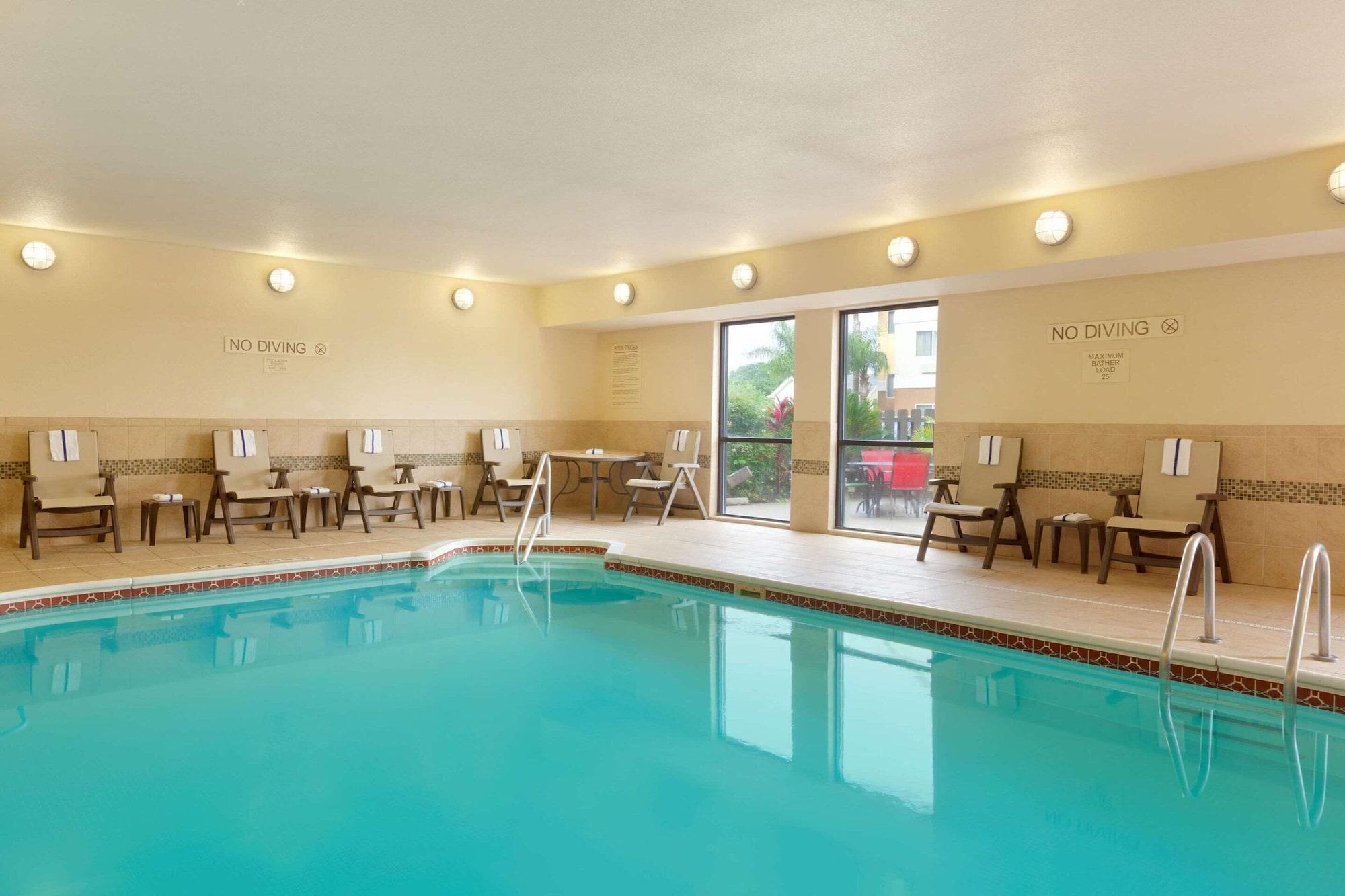 Vista Piscina Spark by Hilton South East Corpus Christi