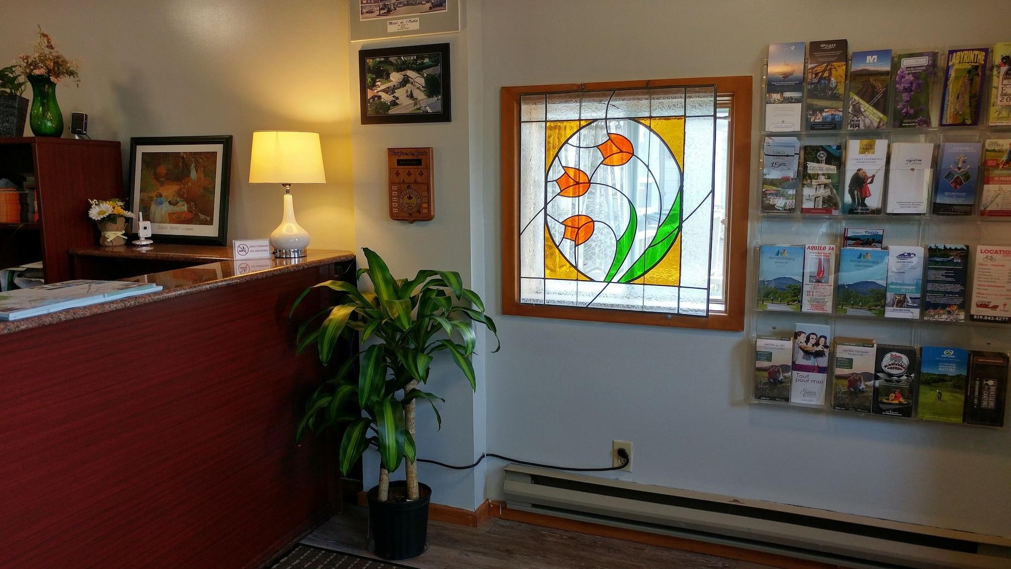Vista Lobby Motel de l'Outlet