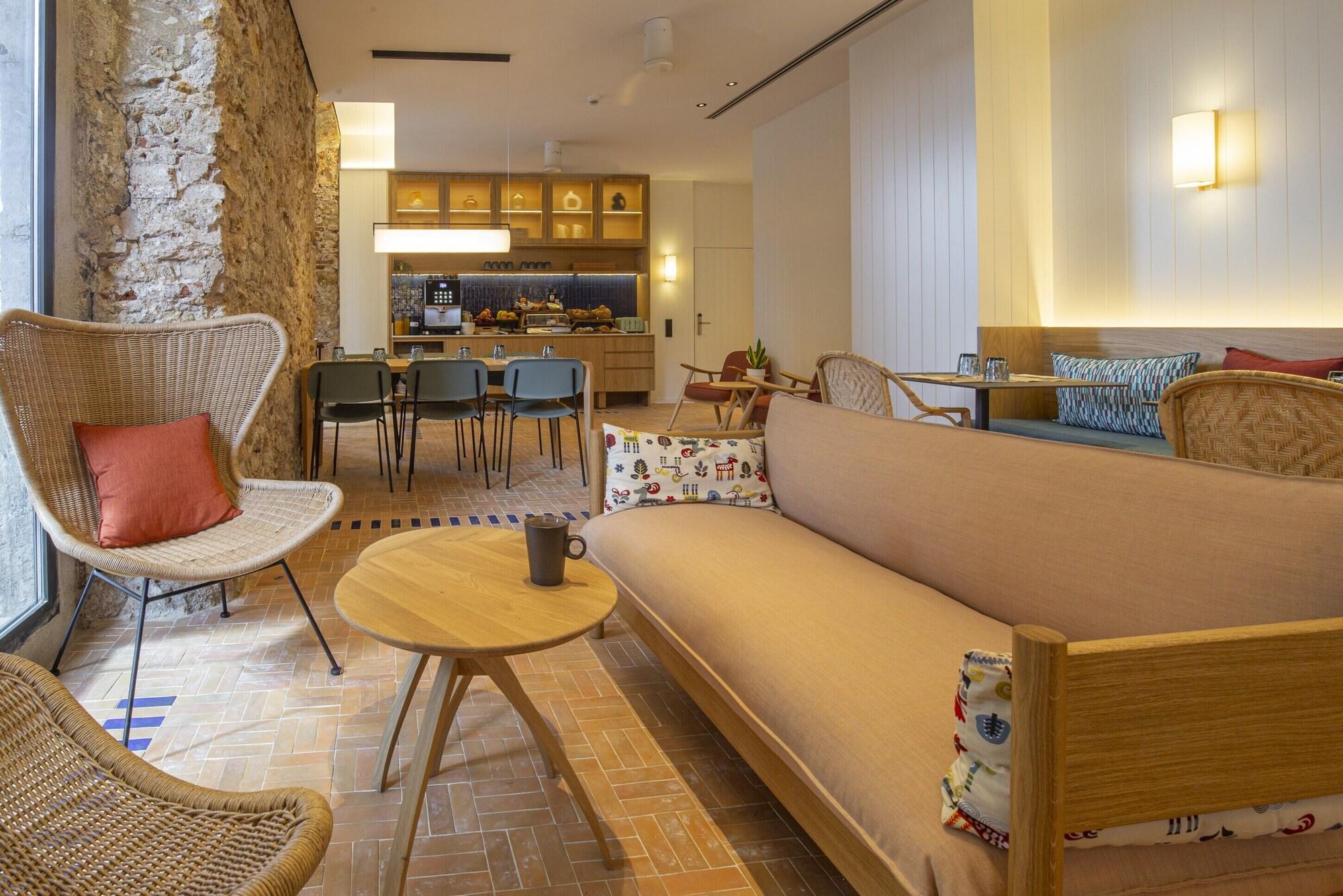 Sala de Reuniones Port Plaza Apartments