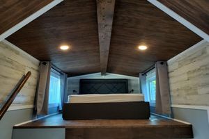 Alquiler Vacacional - Welcoming Tiny Home nestled on small farm