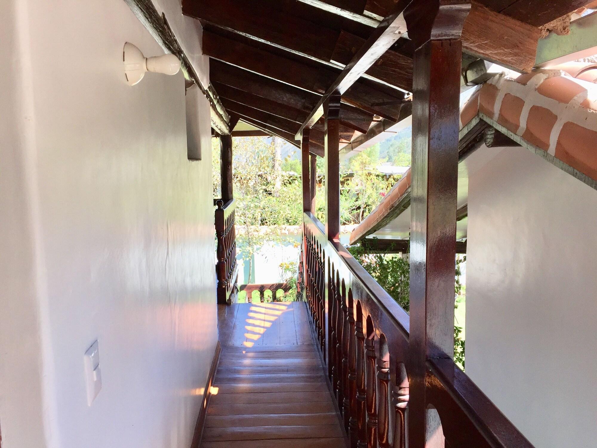 Varios Casa Blanca Lodge