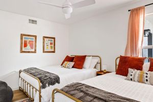 Alquiler Vacacional - Minutes To Old Town - Pool + Hot Tub - Life Size games - Large Families welcome!