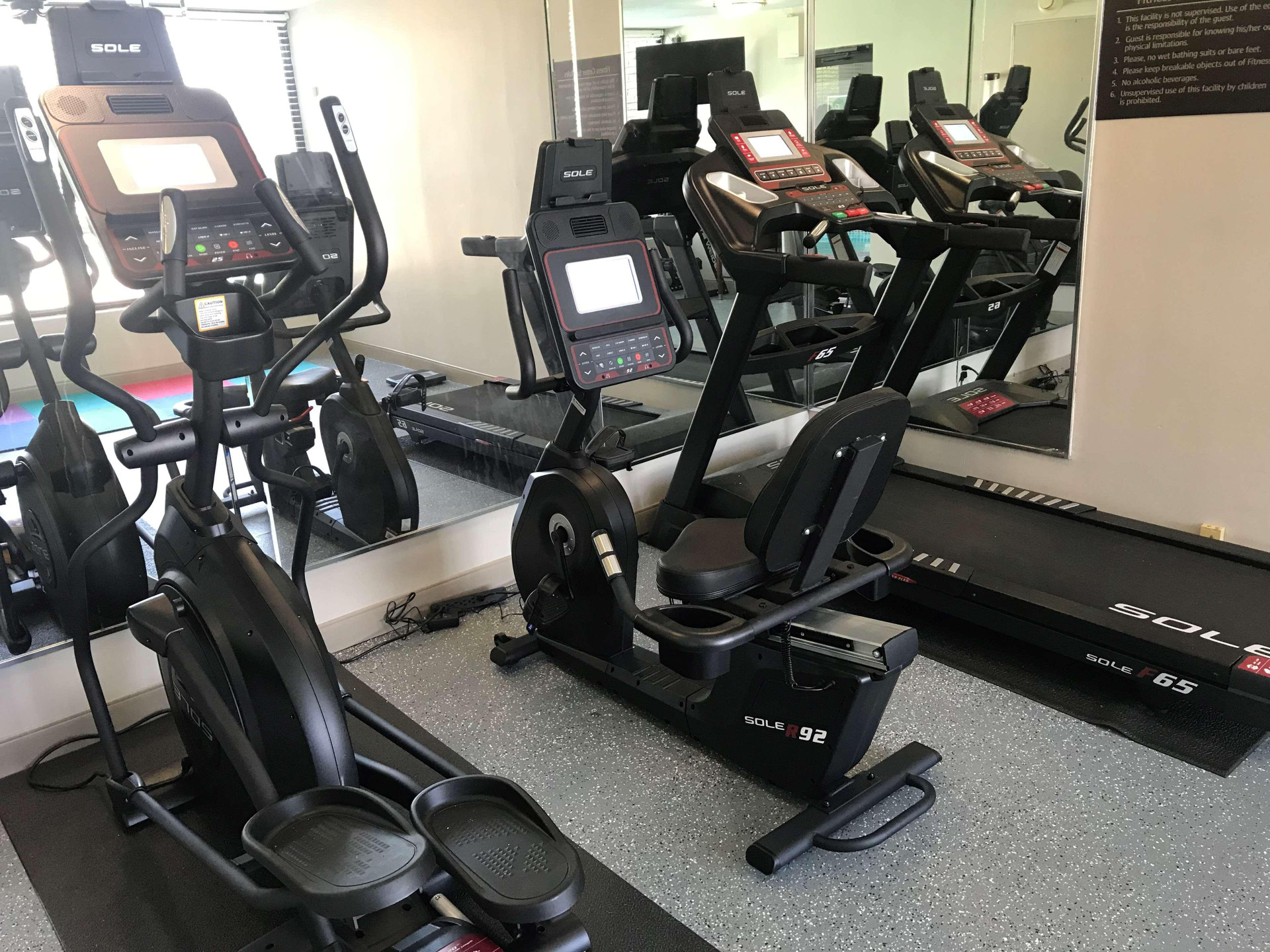 Instalaciones Recreativas SureStay Plus Hotel by Best Western Greenwood