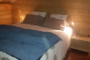 Alquiler Vacacional - Detached, south-facing chalet close to hiking trails and lake