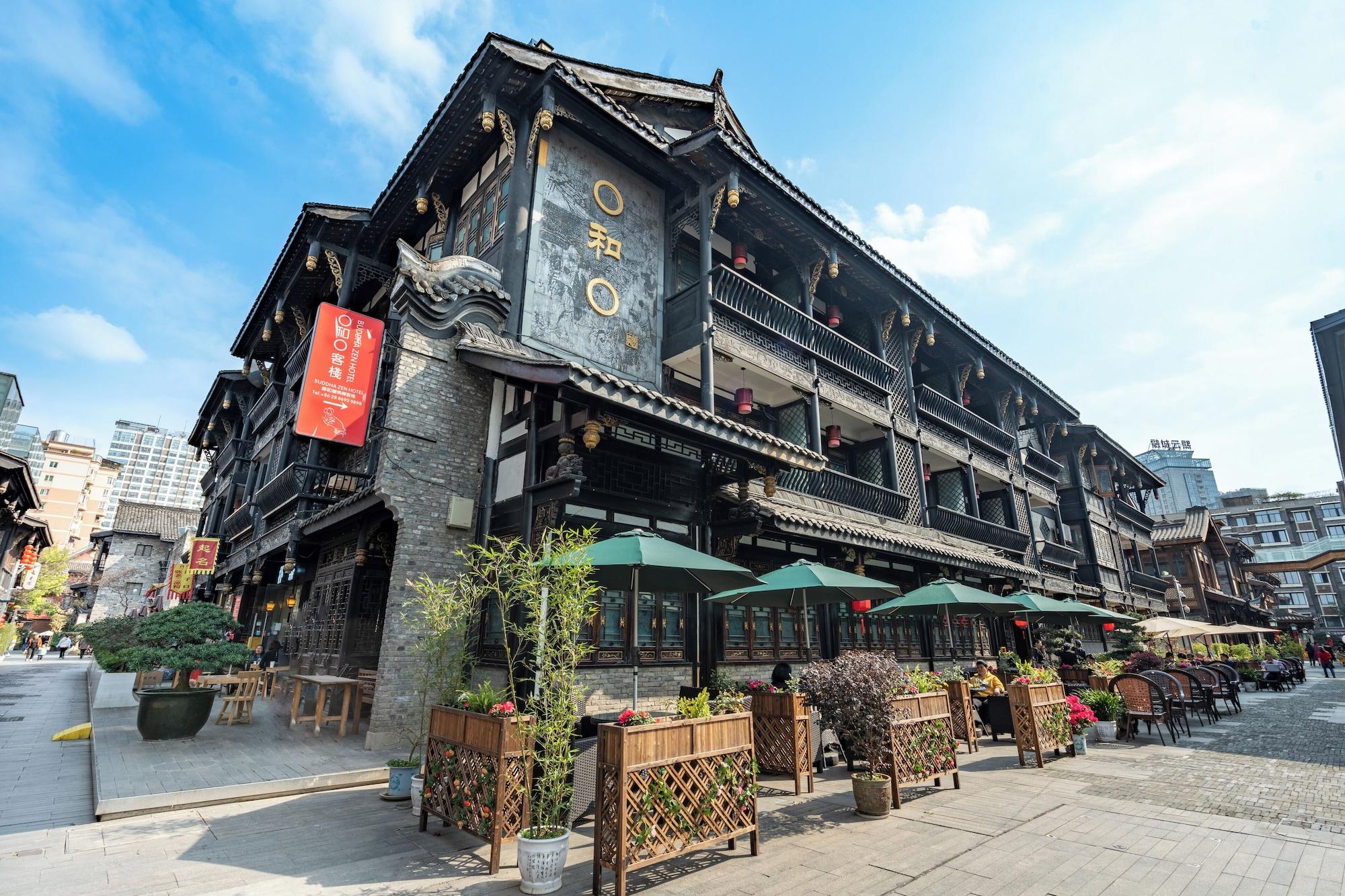 Vista Exterior Chengdu Buddhazen Hotel