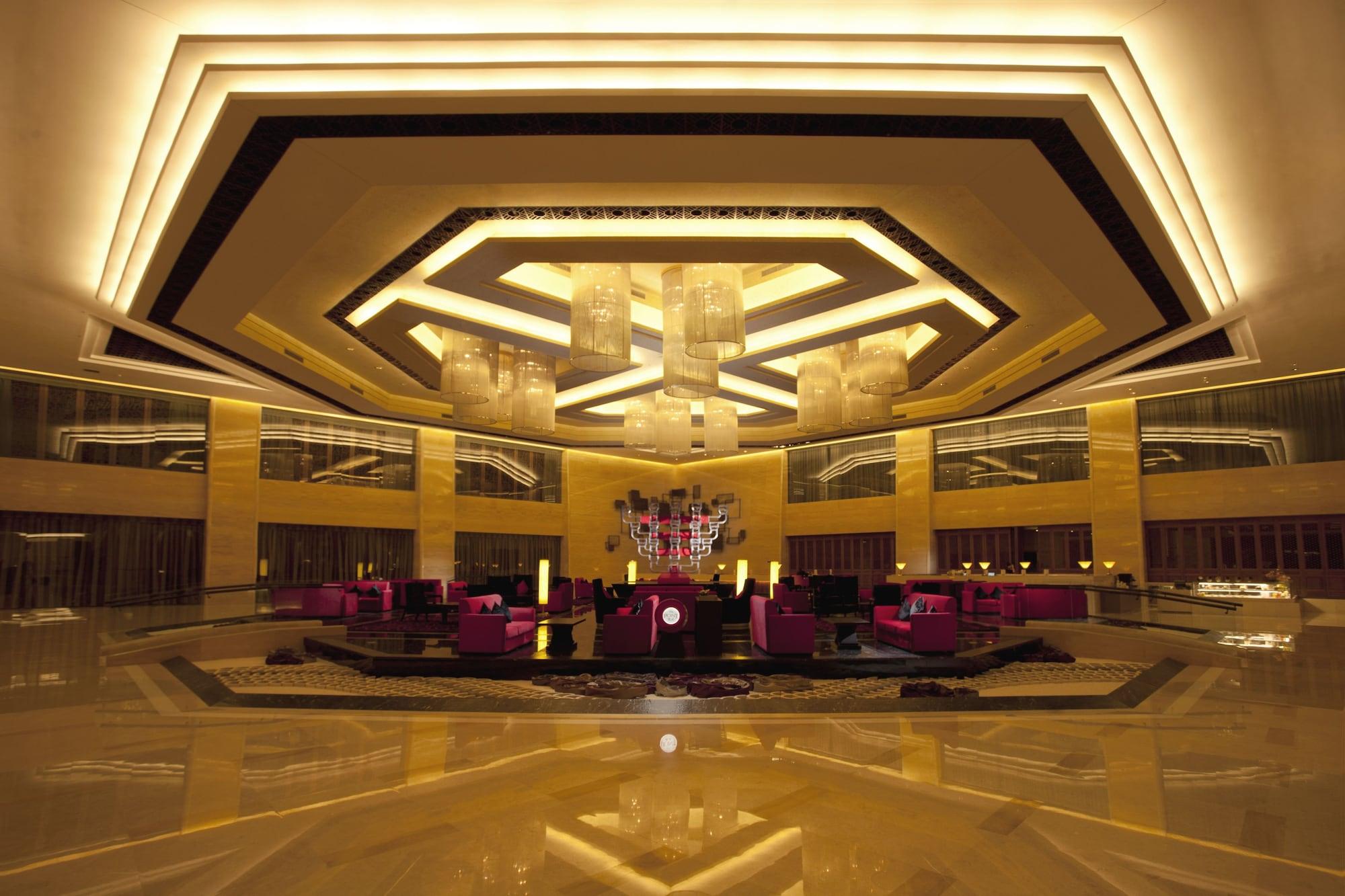 Vista Lobby Hilton Beijing Capital Airport