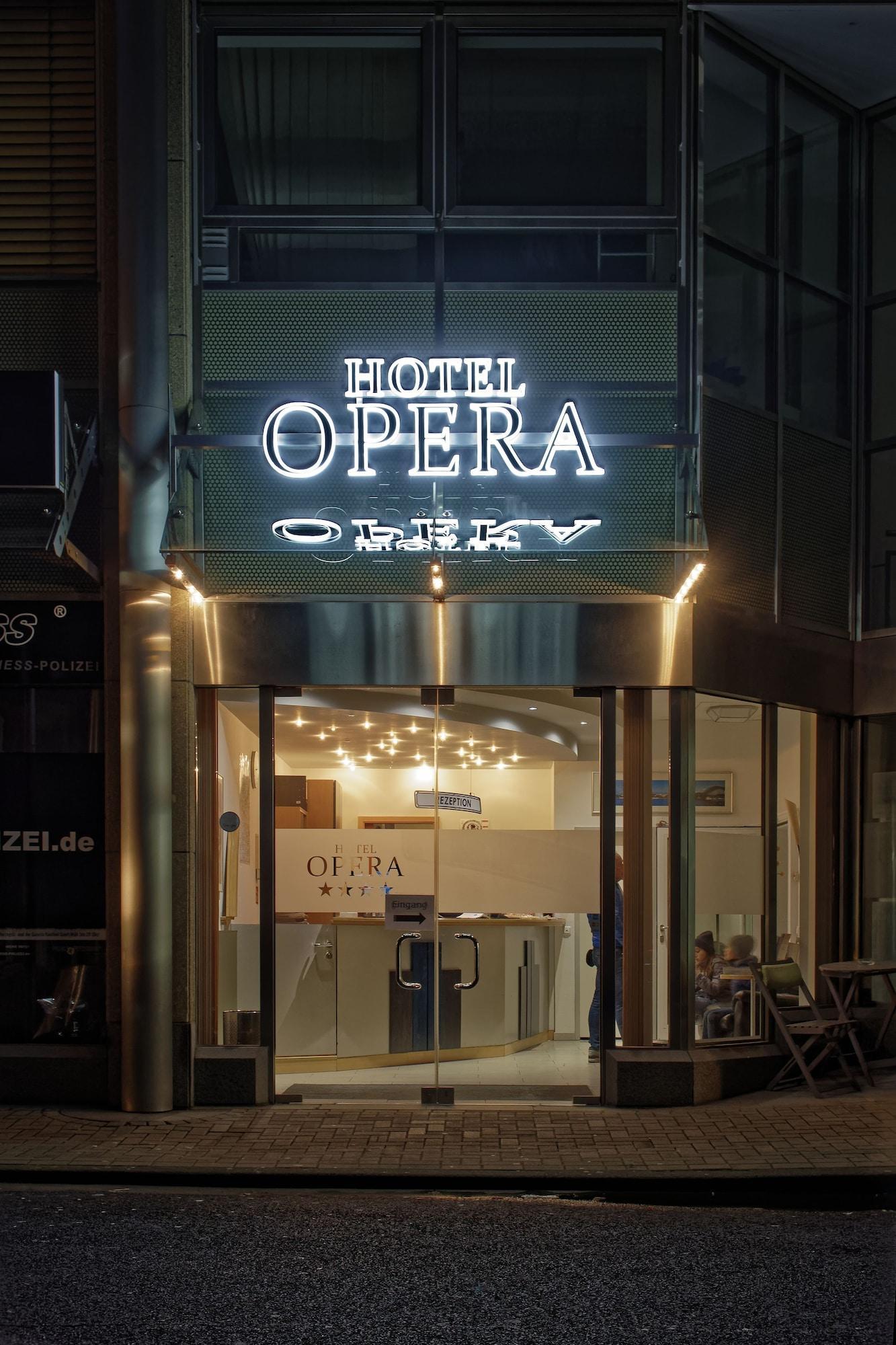 Vista Exterior Opera Hotel Köln