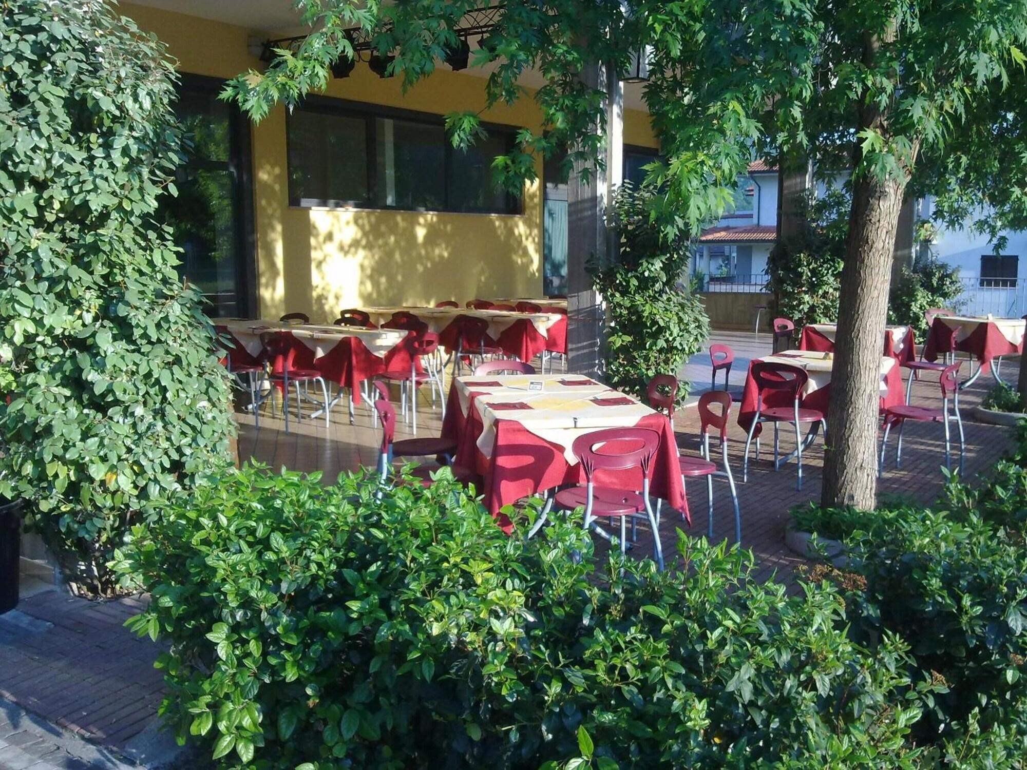Restaurant Shine