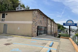 Alojamiento - Days Inn by Wyndham Jersey City / NYC Area