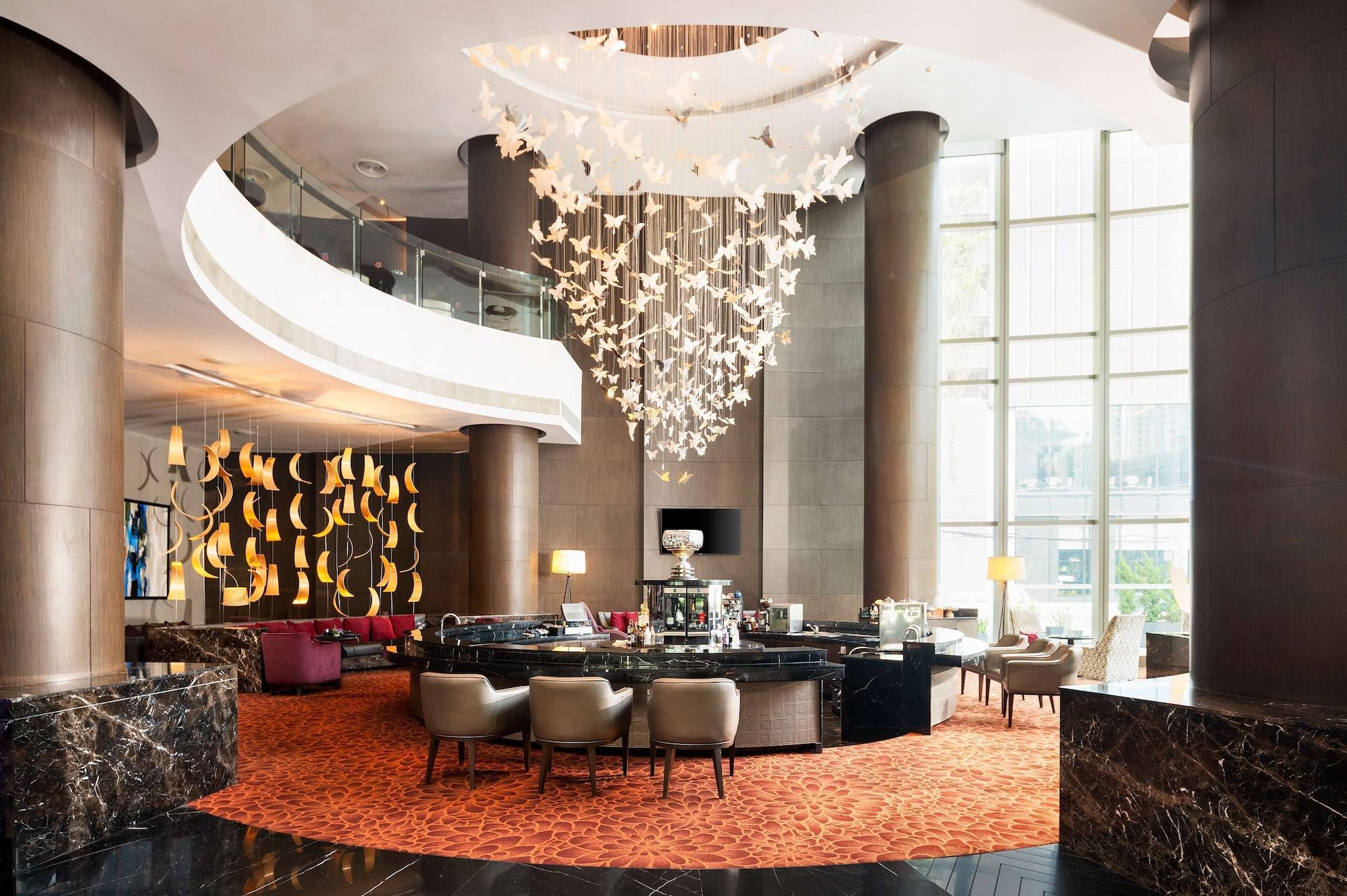 Vista Lobby Radisson Blu Plaza Bangkok