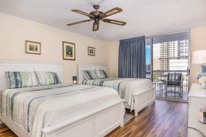 Alquiler Vacacional - 401 South Hampton - charming 2 bedroom, 2 bath ocean view condo. 2 Condo