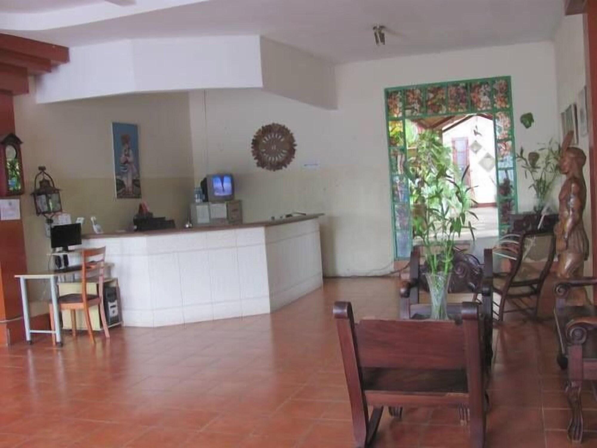 Vista Lobby Hotel El Raizon