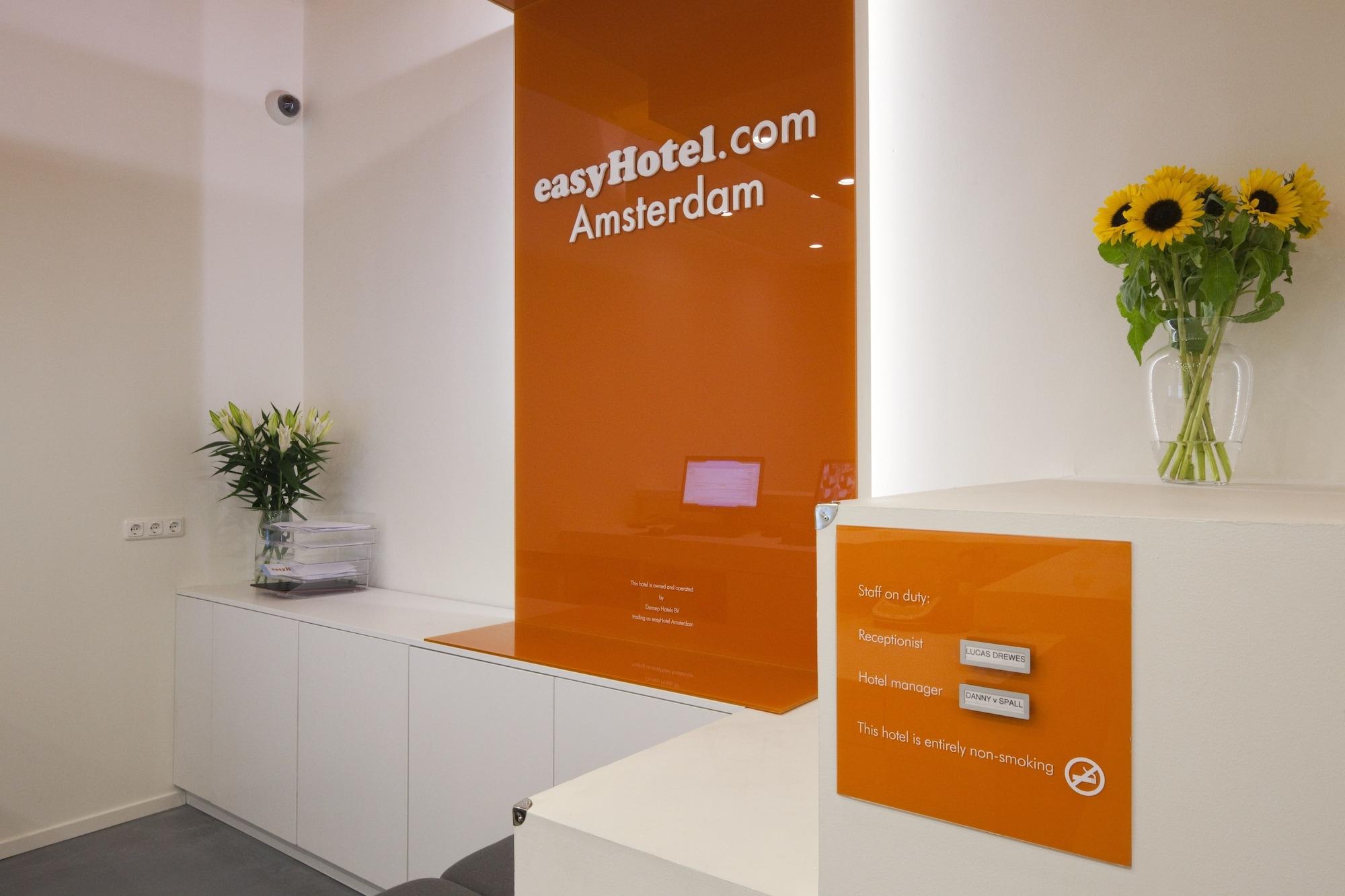 Vista Lobby easyHotel Amsterdam City Centre South