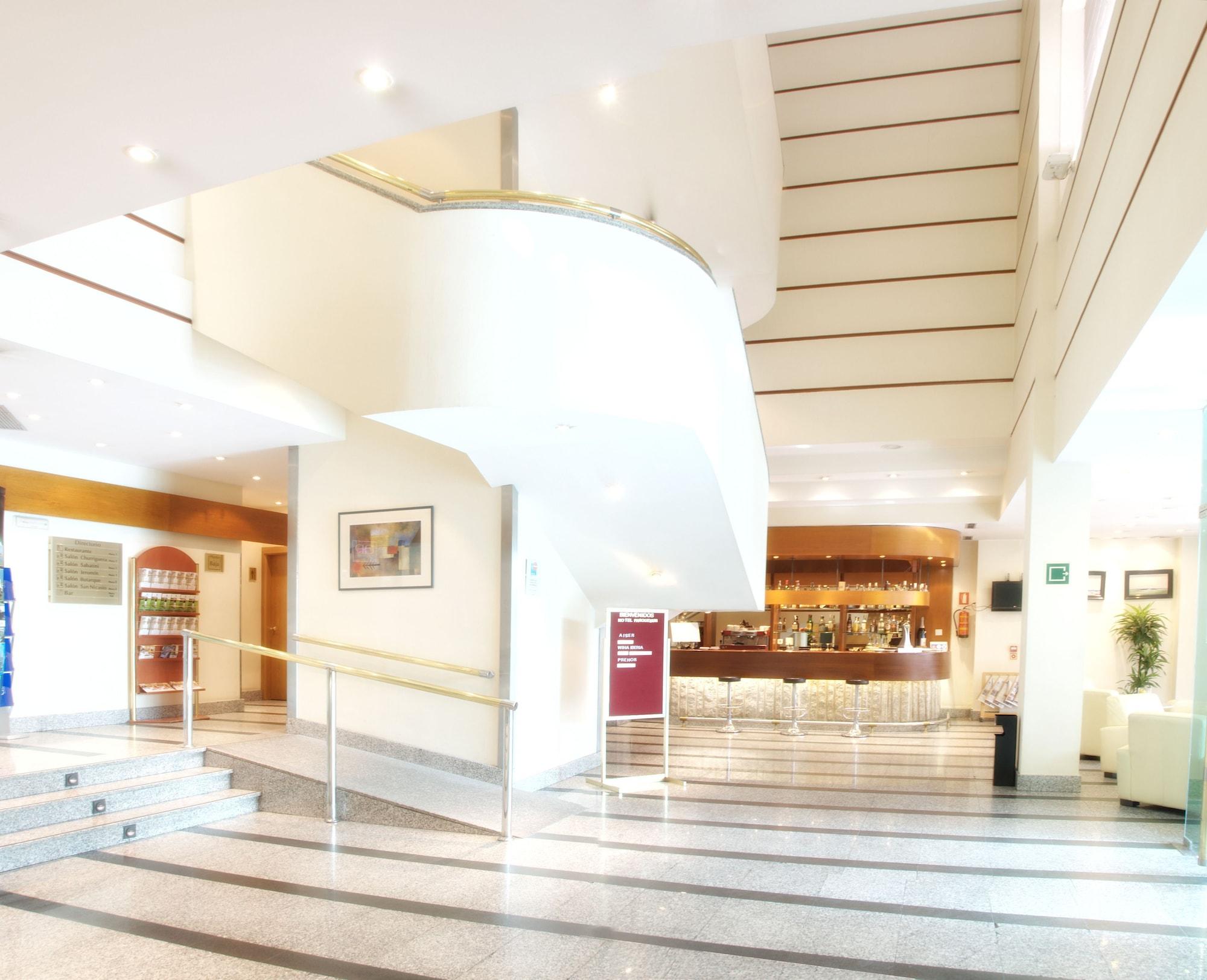 Vista Lobby Hotel AR Parquesur