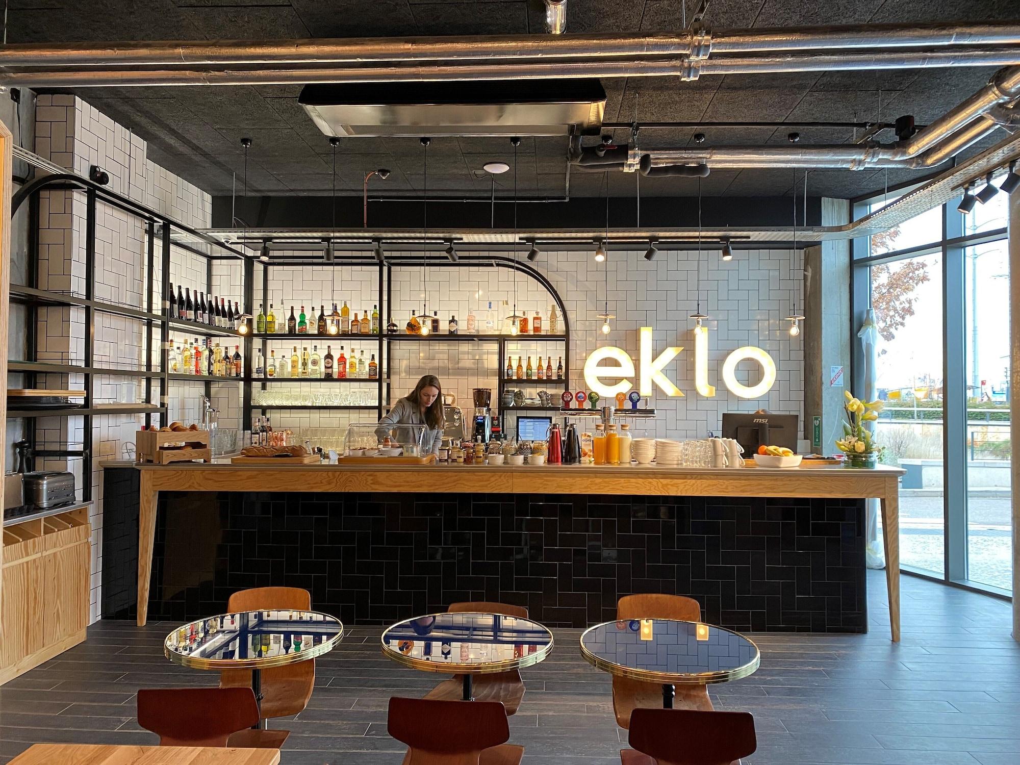 Bar/Salón EKLO Lyon
