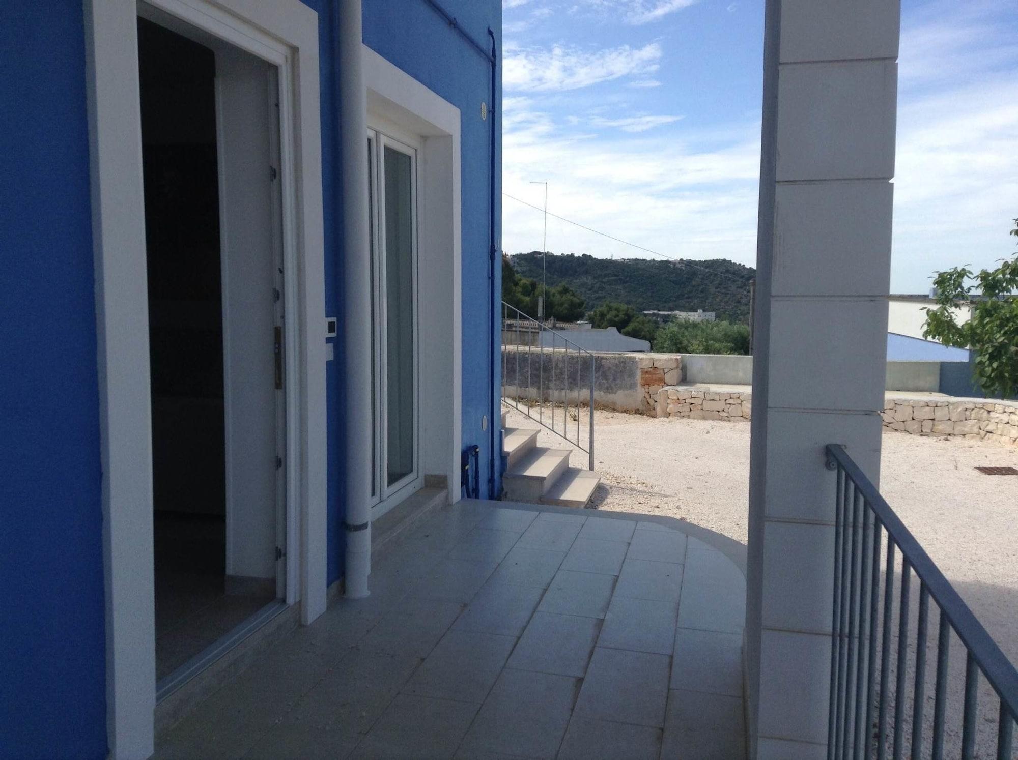 Vista Lobby Monte Sarago Villas