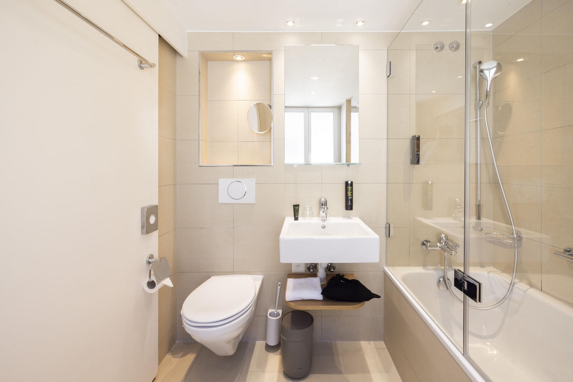 Equipamiento de Habitación Fred Hotel Hauptbahnhof