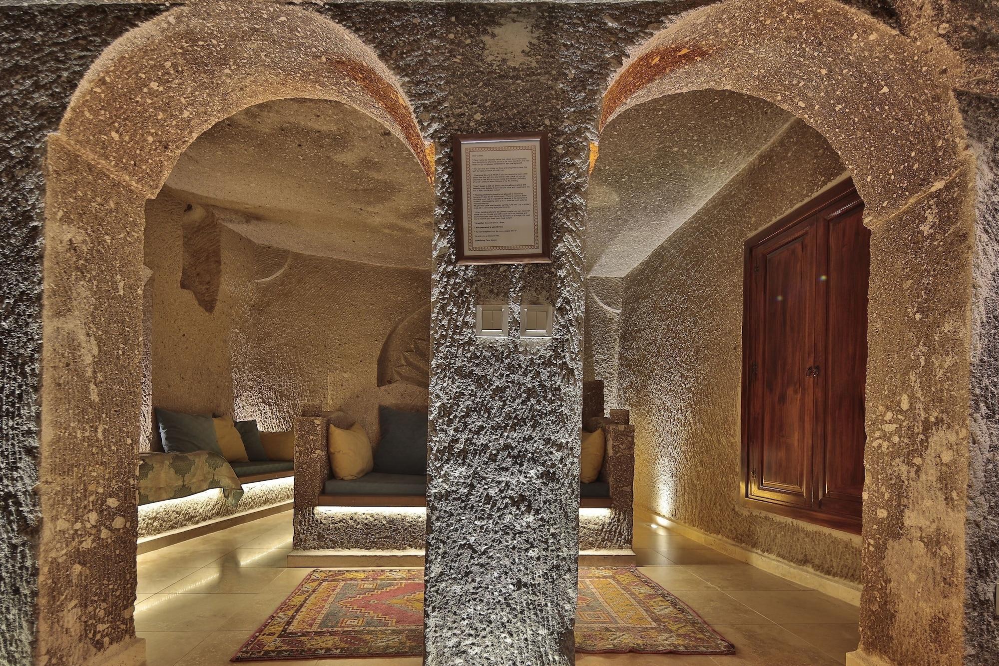 Habitación Shoestring Cave House