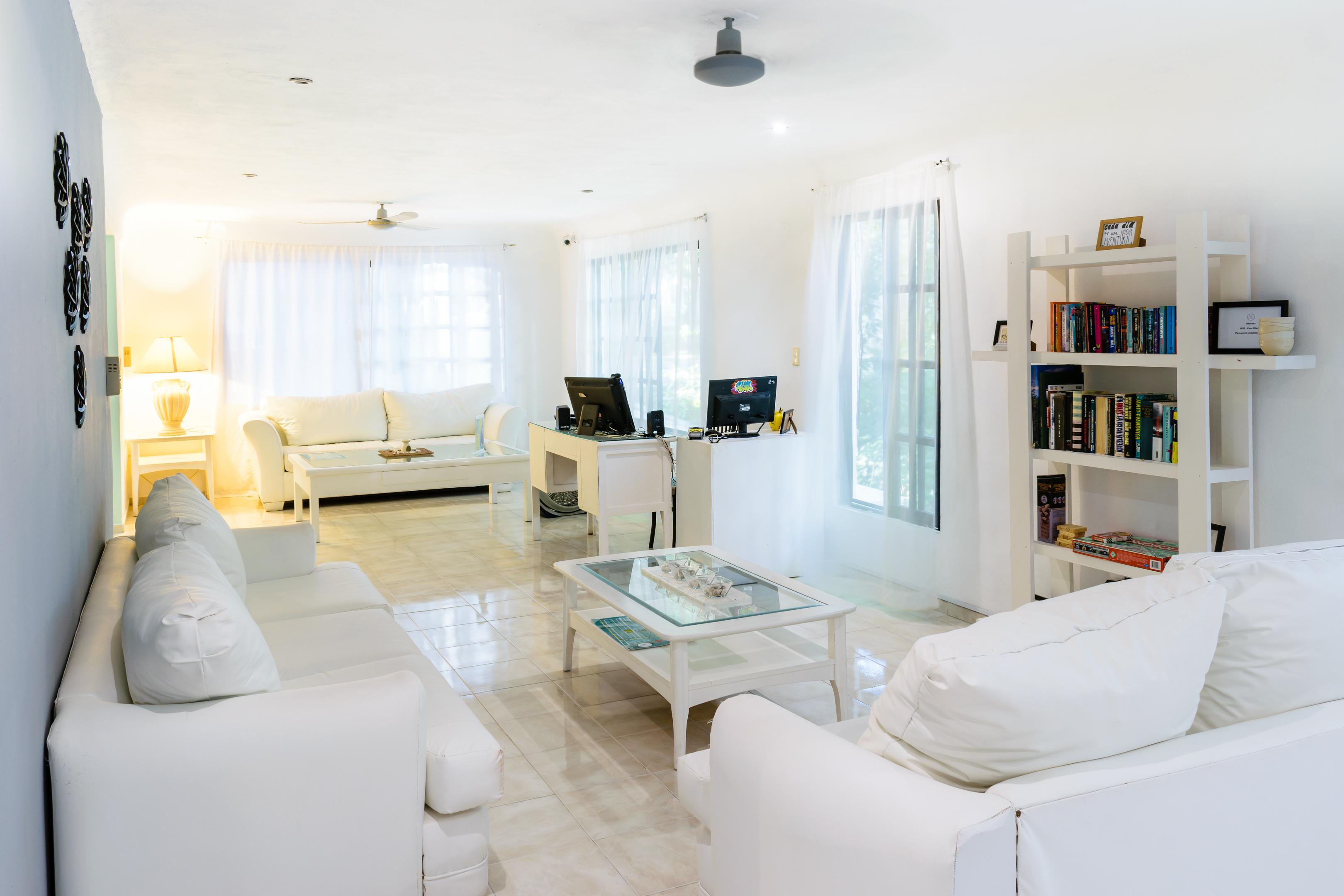 Vista Lobby Casa Blanca