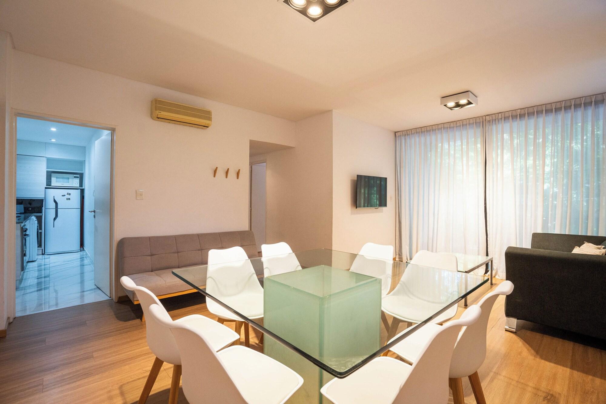 Varios Monroe Suites