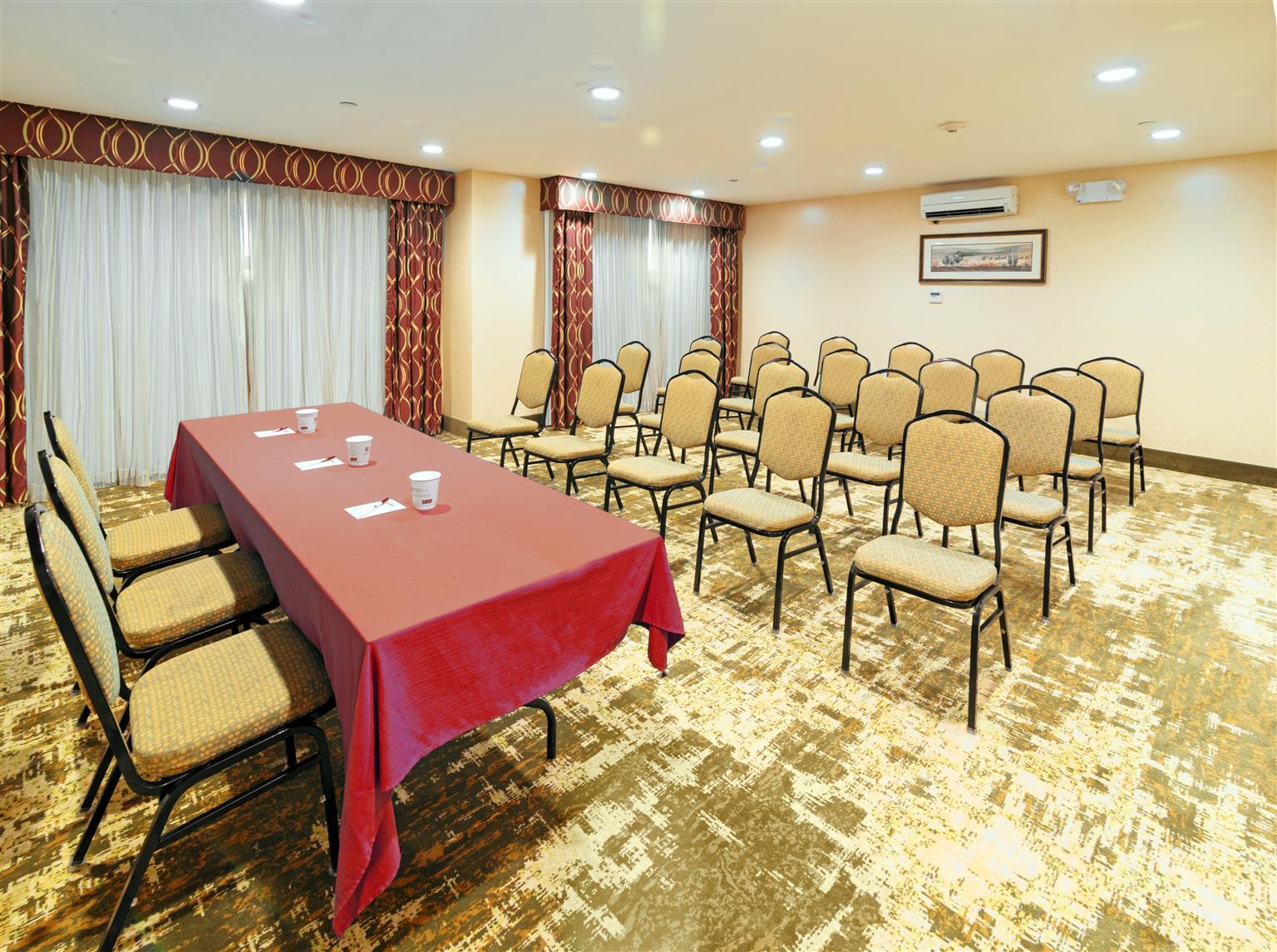 Sala de Reuniones Best Western Plus Arena Hotel