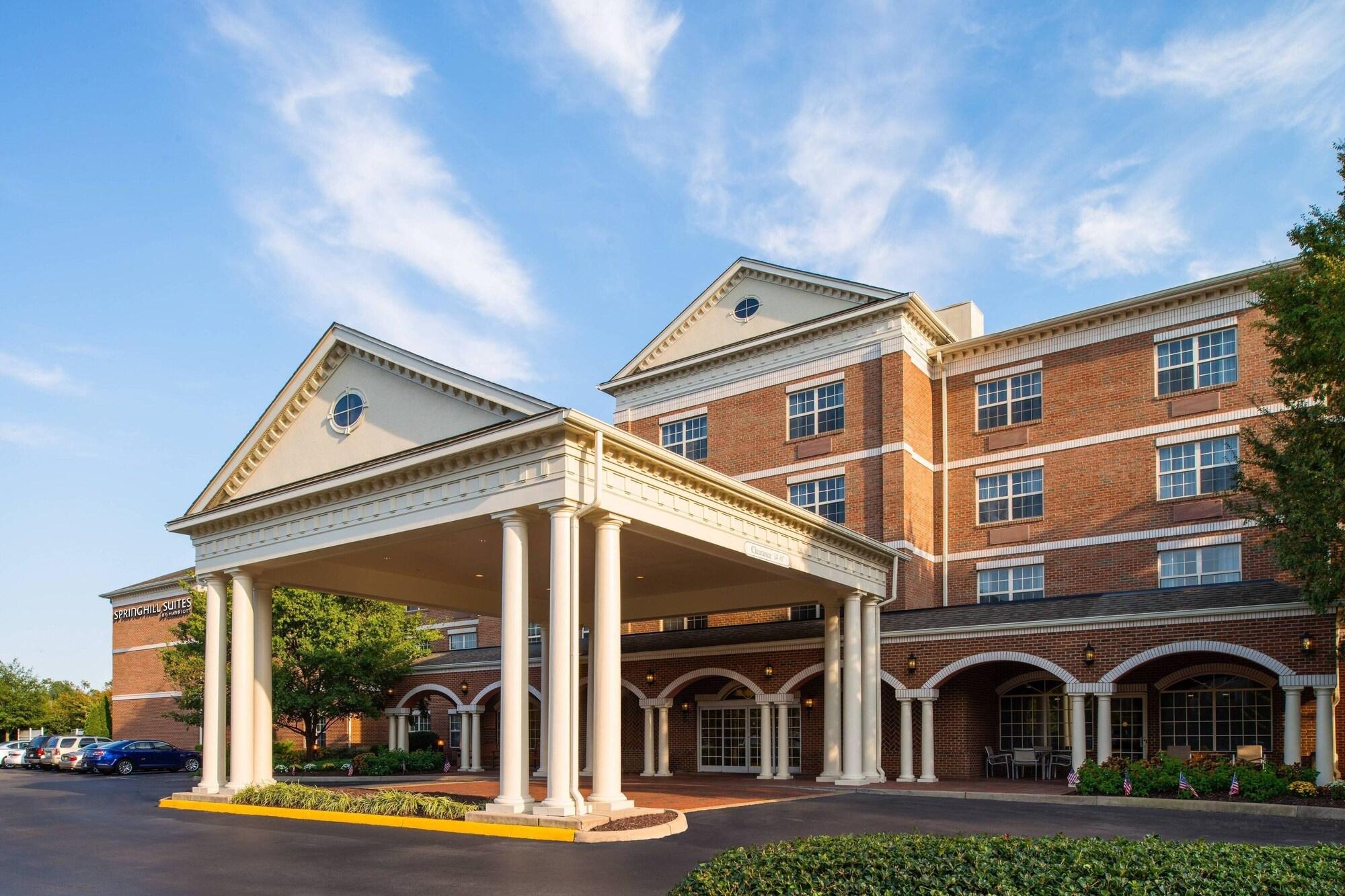Varios Springhill Suites by Marriott Williamsburg