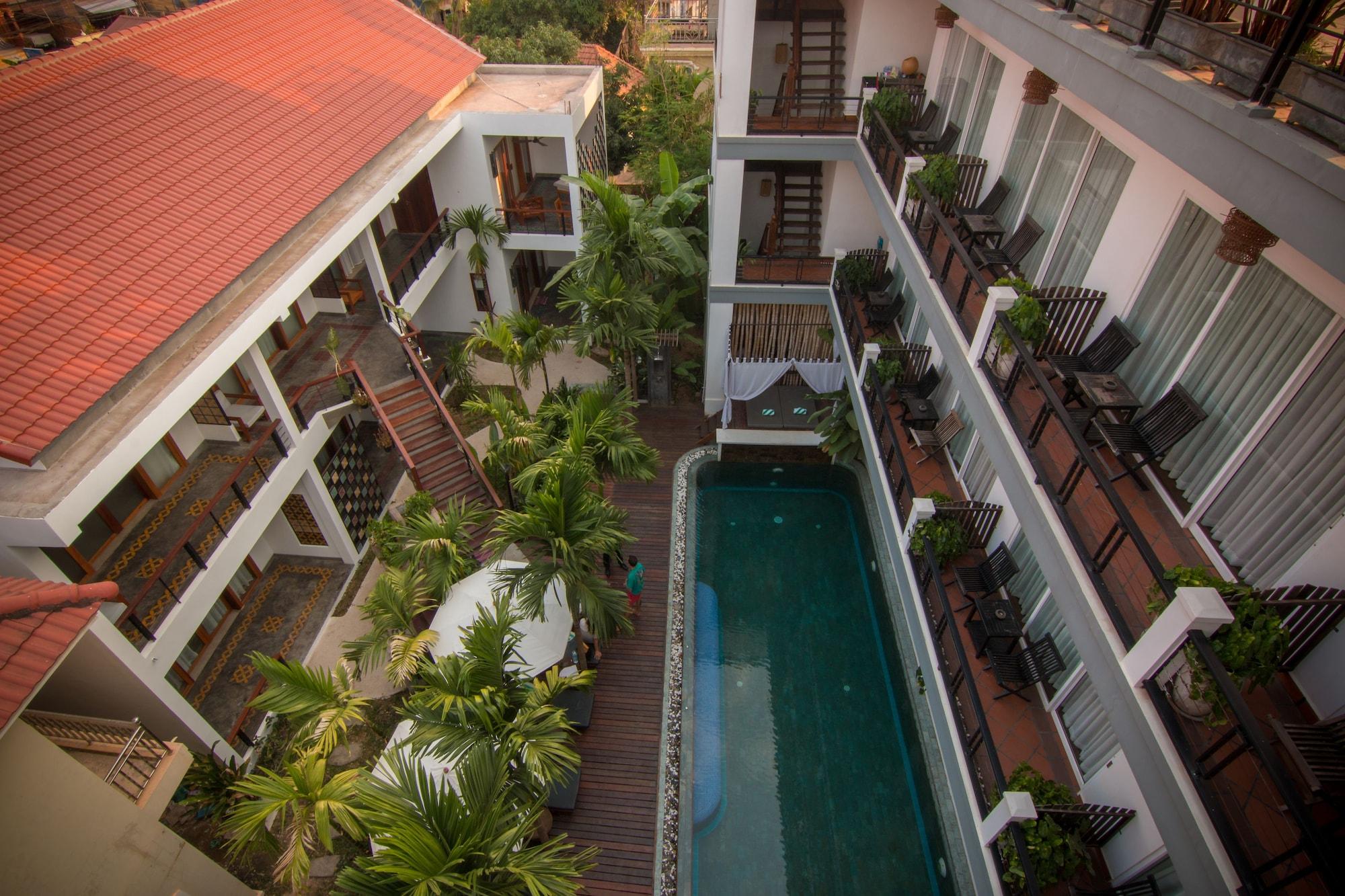 Vista Exterior Diamond D'Angkor Boutique