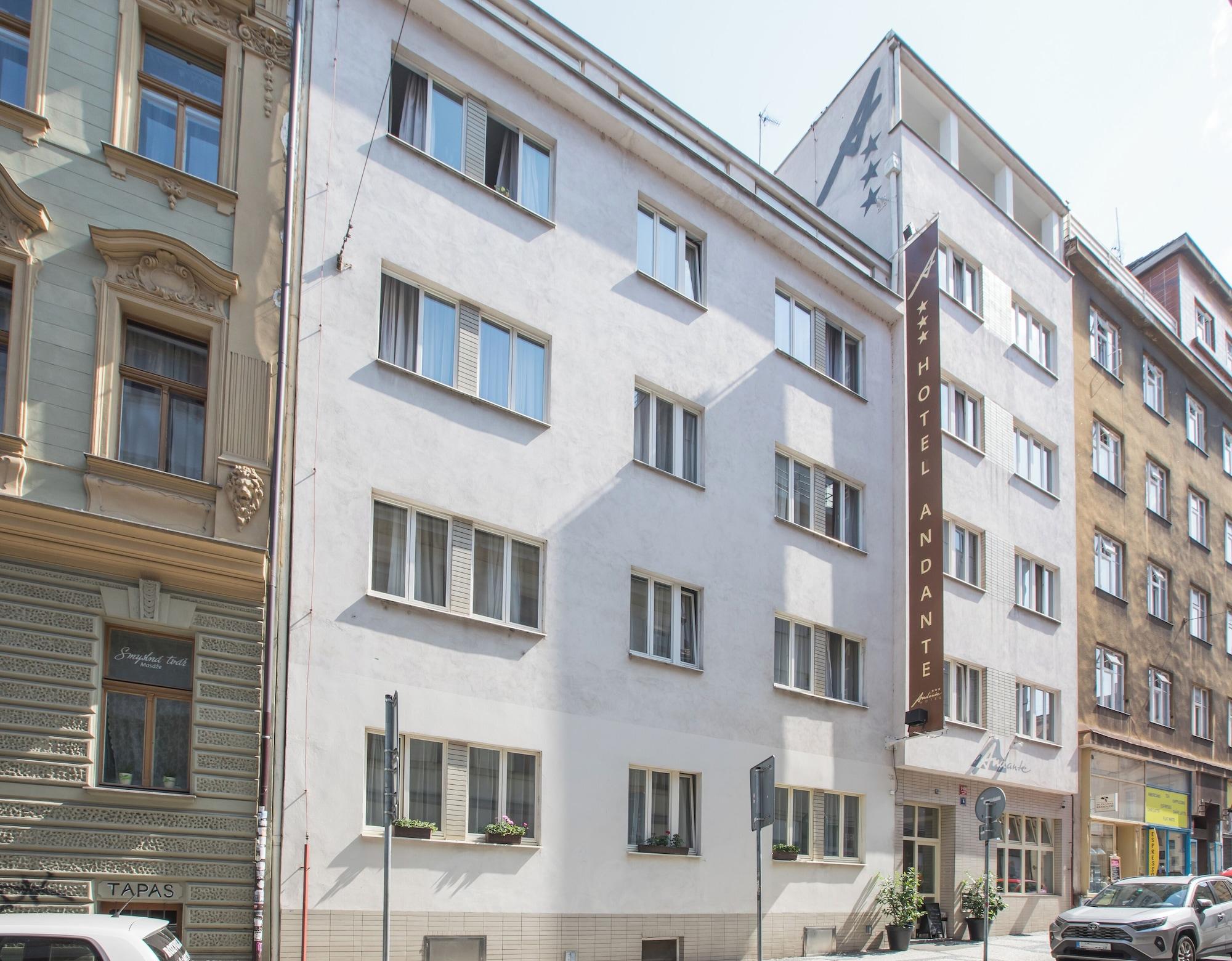 Vista Exterior Andante Hotel
