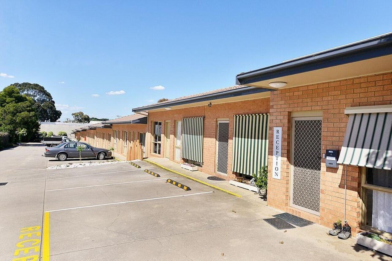 Vista Exterior Cranbourne Motor Inn