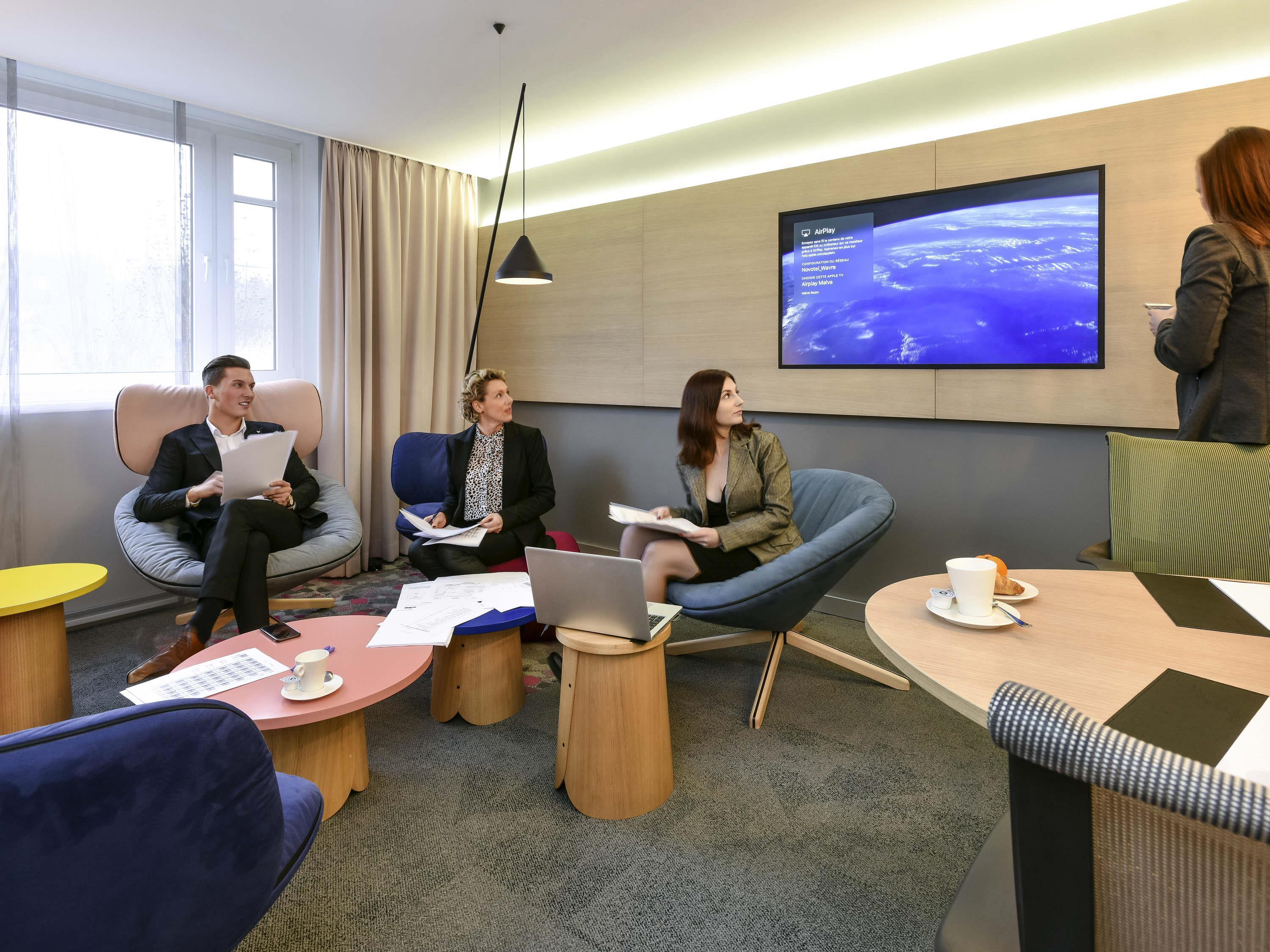 Vista Exterior Novotel Wavre Brussels East