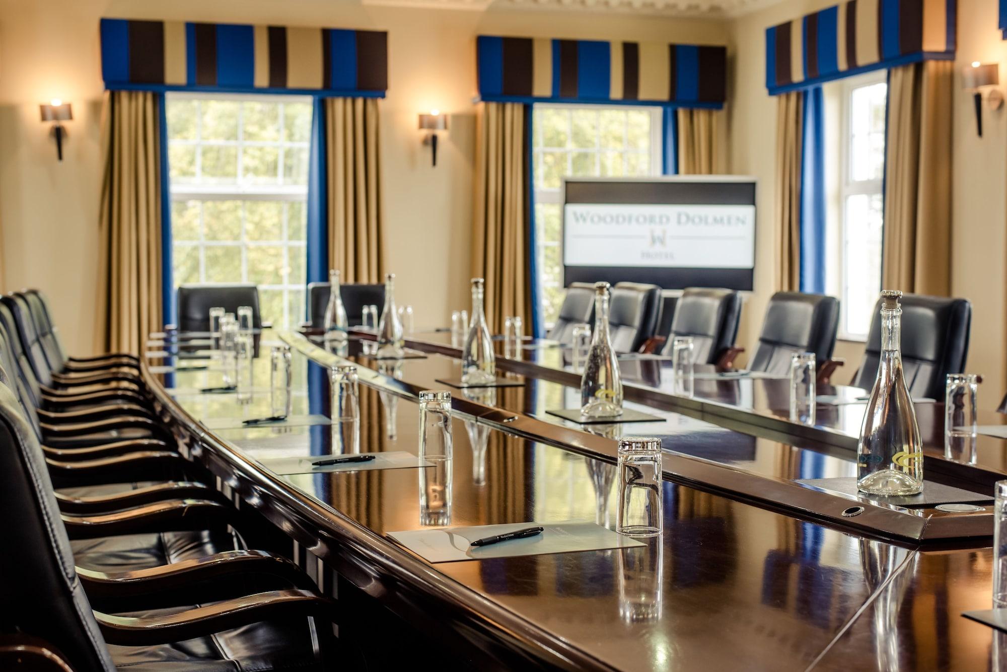 Sala de Reuniones Woodford Dolmen Hotel