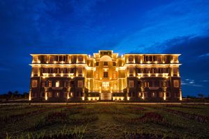 Alojamiento - Le Bokor Palace