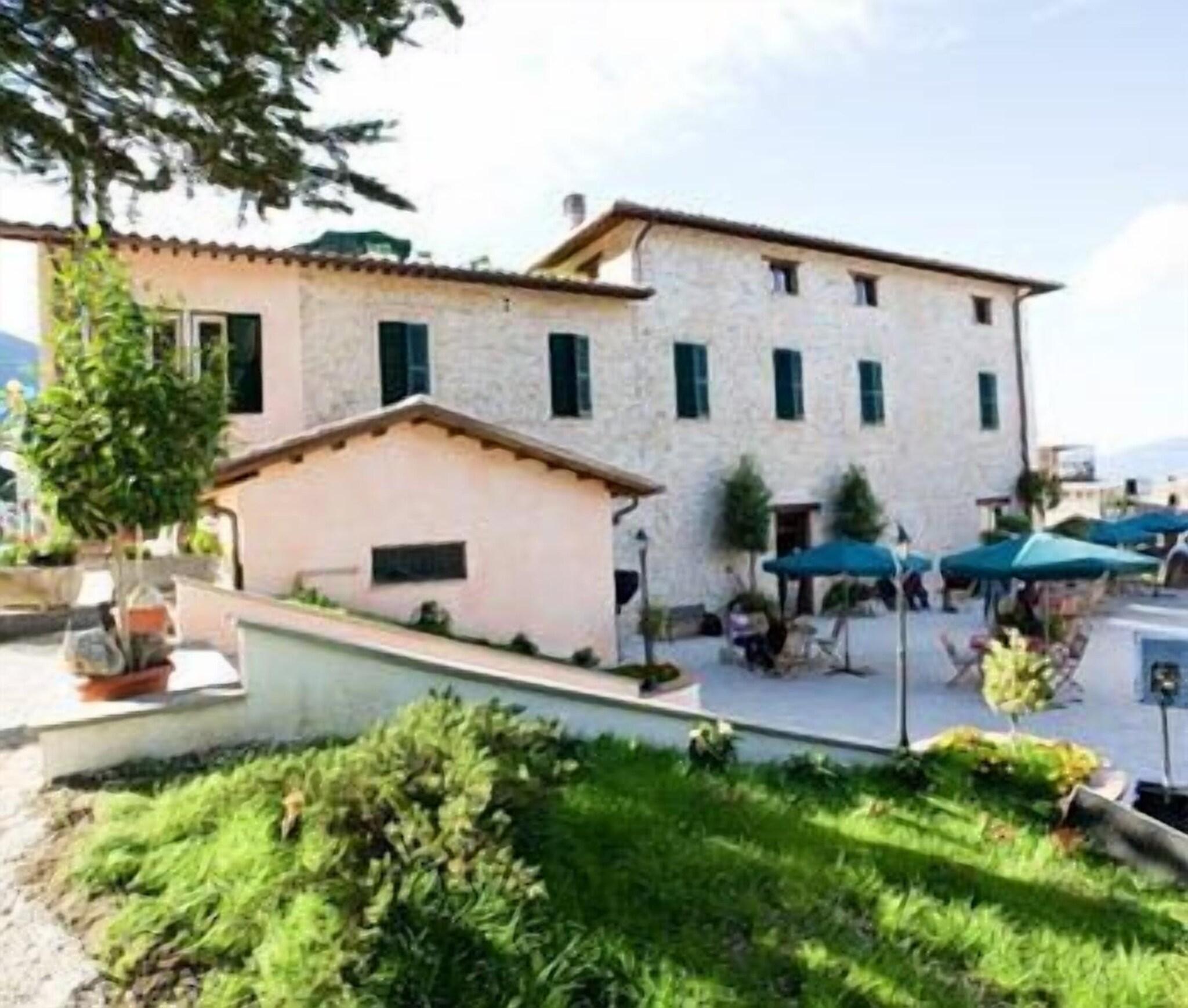 Vista Exterior Hotel Della Fonte