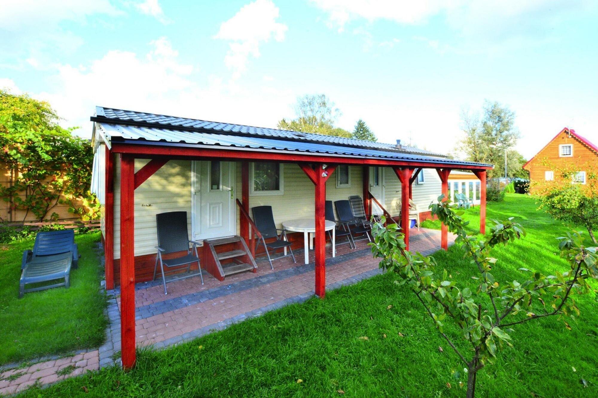 Varios Mobile Home by the Lake Beach