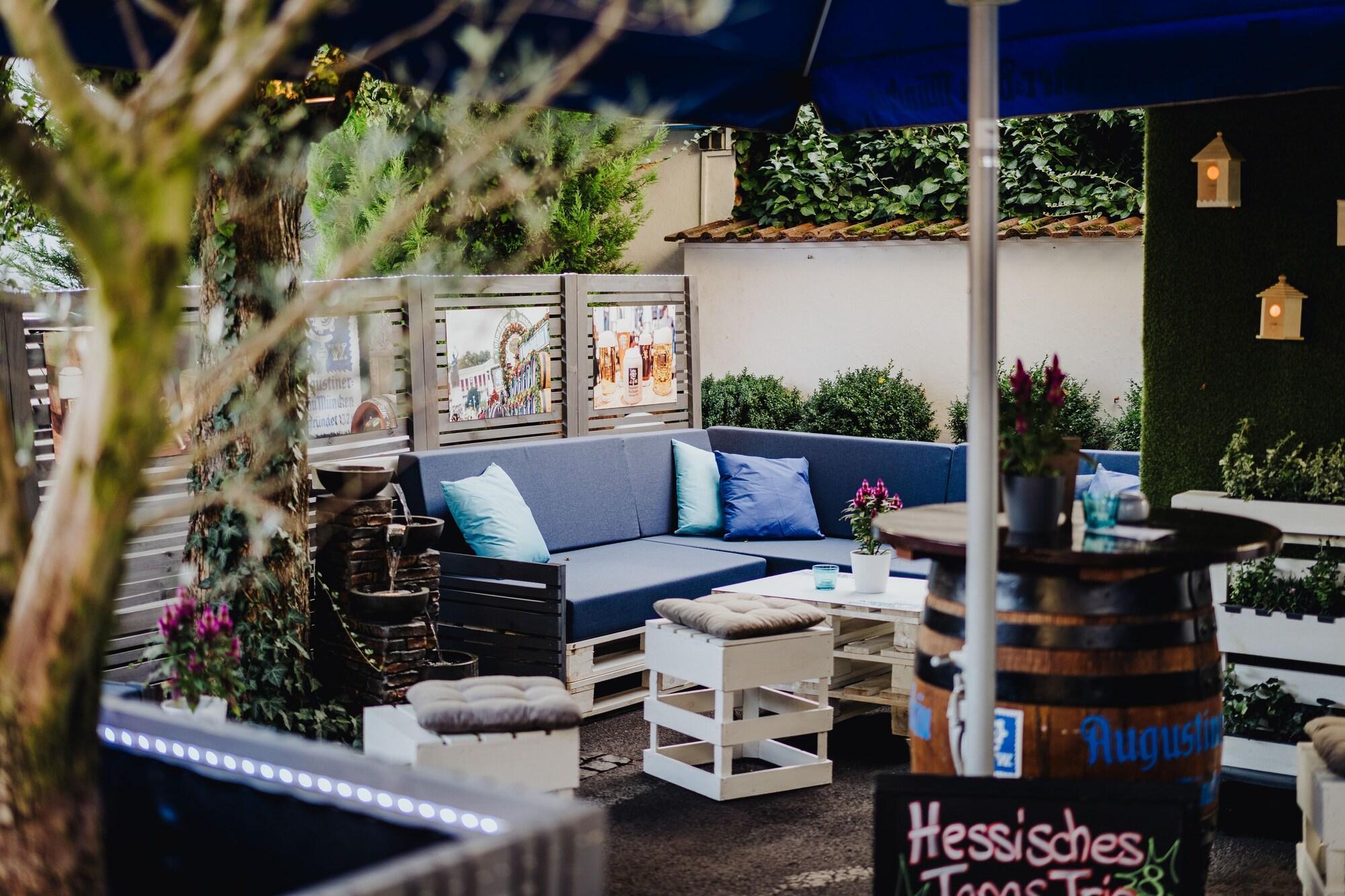 Varios Hotel & Restaurant Hessischer Hof