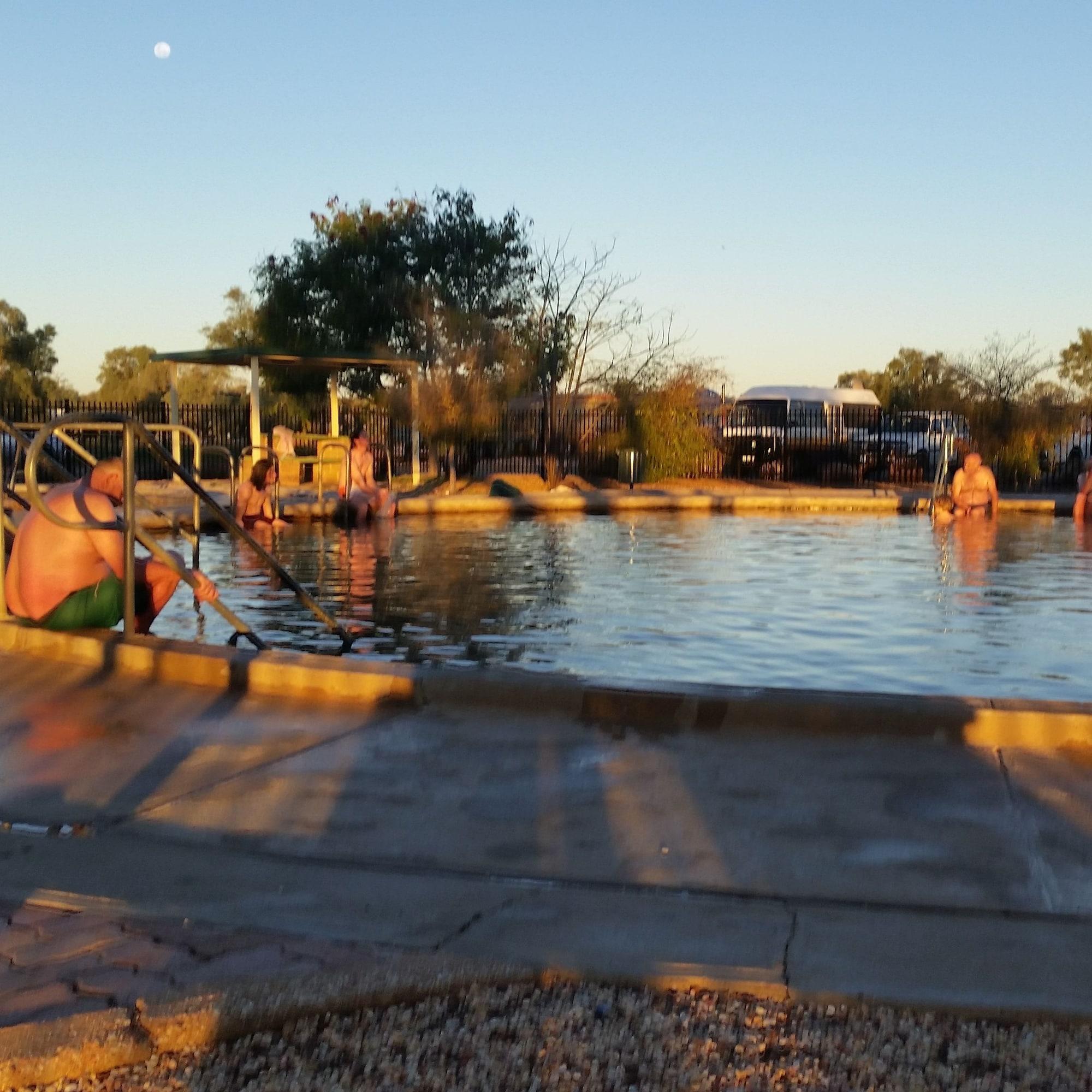 Vista Piscina Sonjas Bed and Breakfast