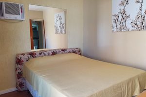 Alquiler Vacacional - Apt 2 bedrooms air cond and wifi just across the street and is on the beach of the fort.