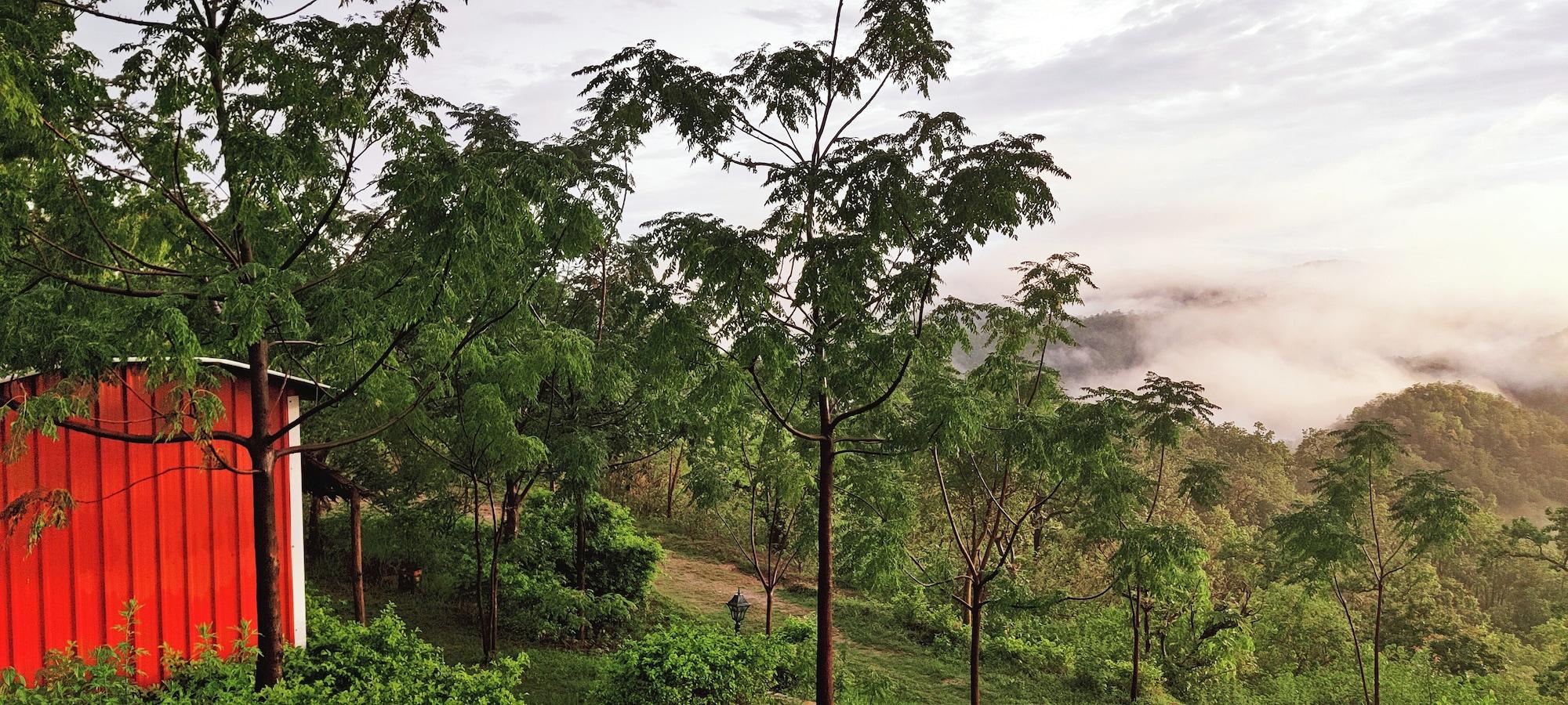 Vista Exterior LaHermitage Resort