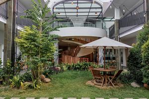 Alojamiento - Grand Samota Hotel