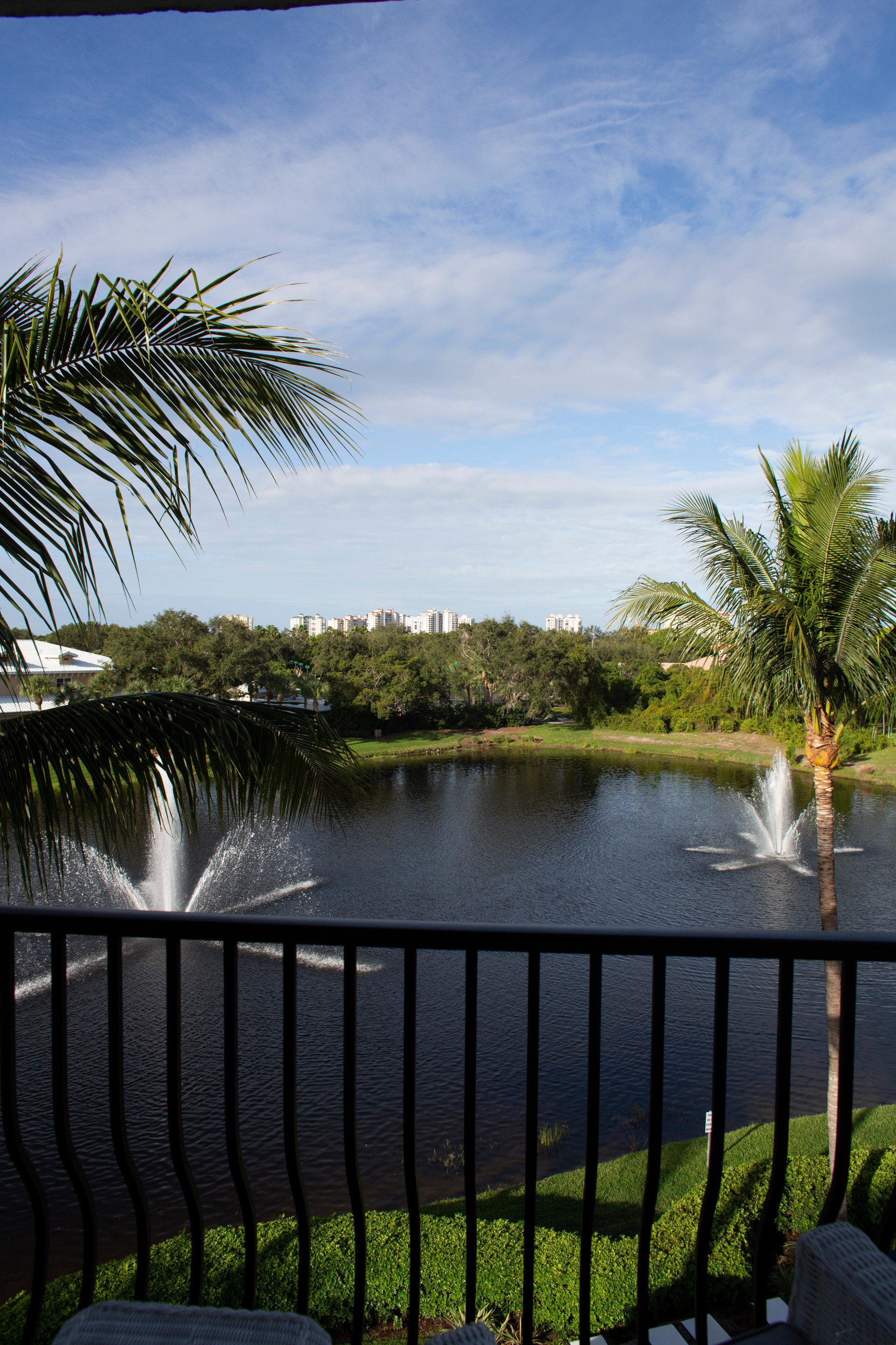 Vista Exterior Inn at Pelican Bay