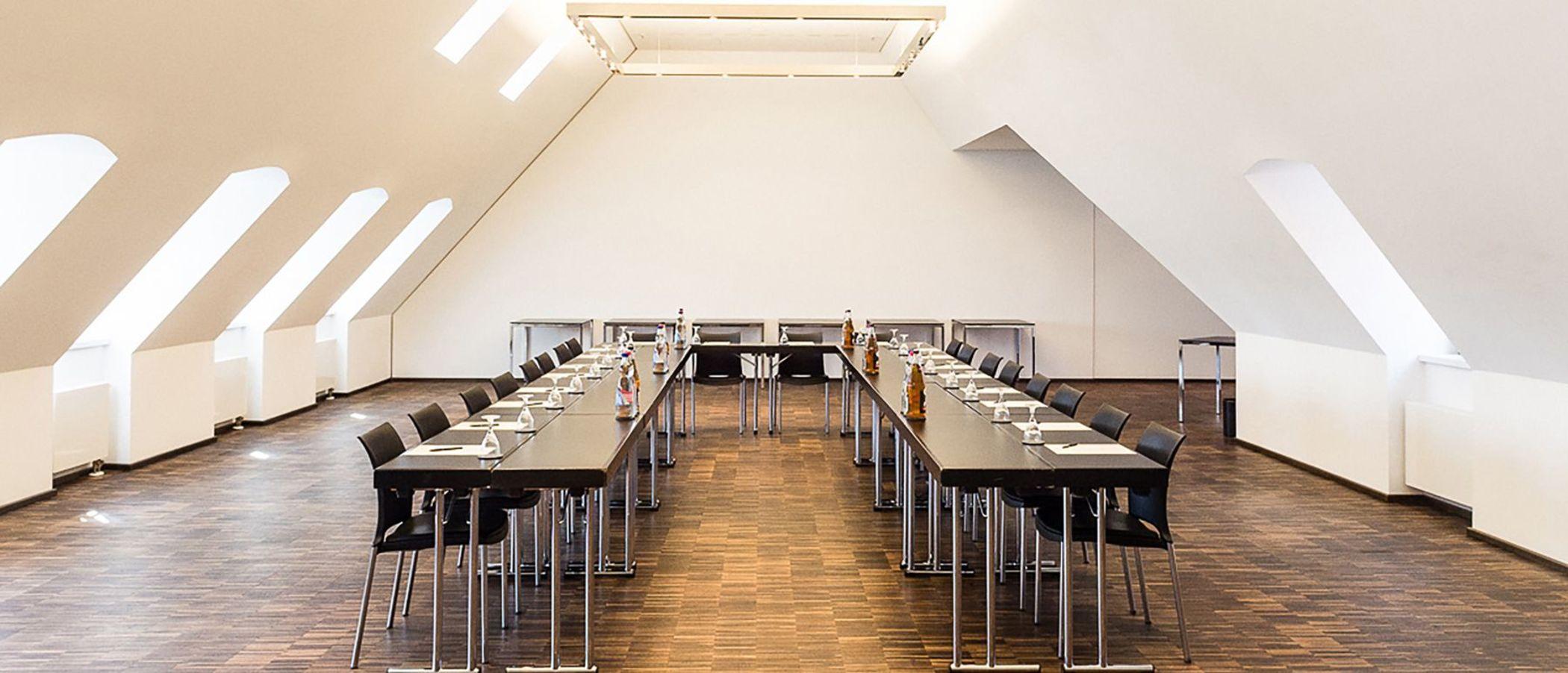 Centro de Negocios Townhouse Dresden a Vagabond Club